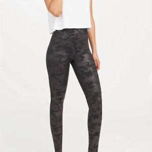 Faux Leather Camo Leggings